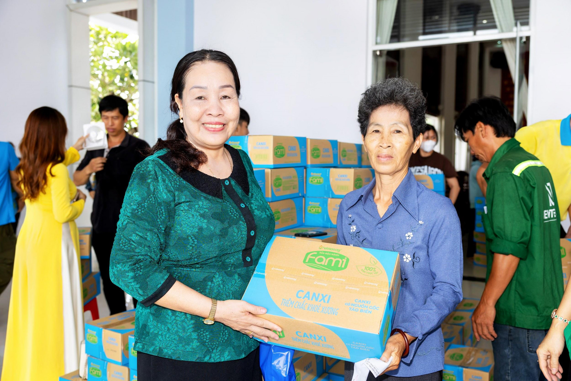 Hành trình nuôi dưỡng “thanh niên cứng” sẽ còn tiếp tục, vì một Việt Nam khỏe mạnh thể chất, vững vàng tinh thần, vươn mình vượt khó - Ảnh: Vinasoy