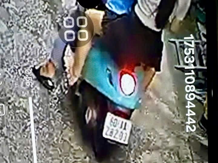 Camera ghi lại thời điểm Nghi rời khỏi nhà. Ảnh: GĐCC