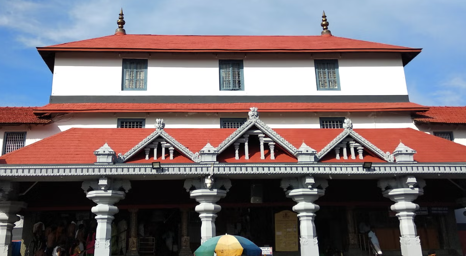 Ngôi đền Đền Dharmasthala ở Karnataka 