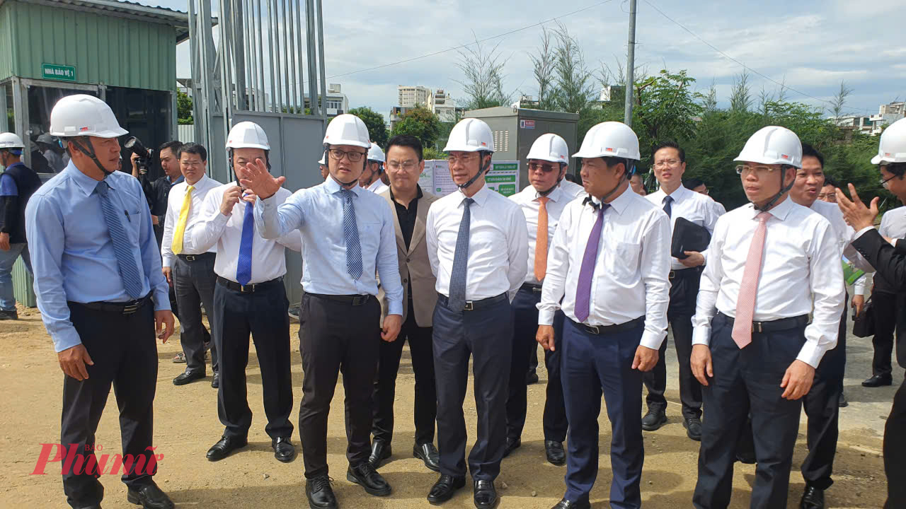 Lãnh đạo Bộ KH-CN và UBND TP Đà Nẵng khảo sát thực địa dự án