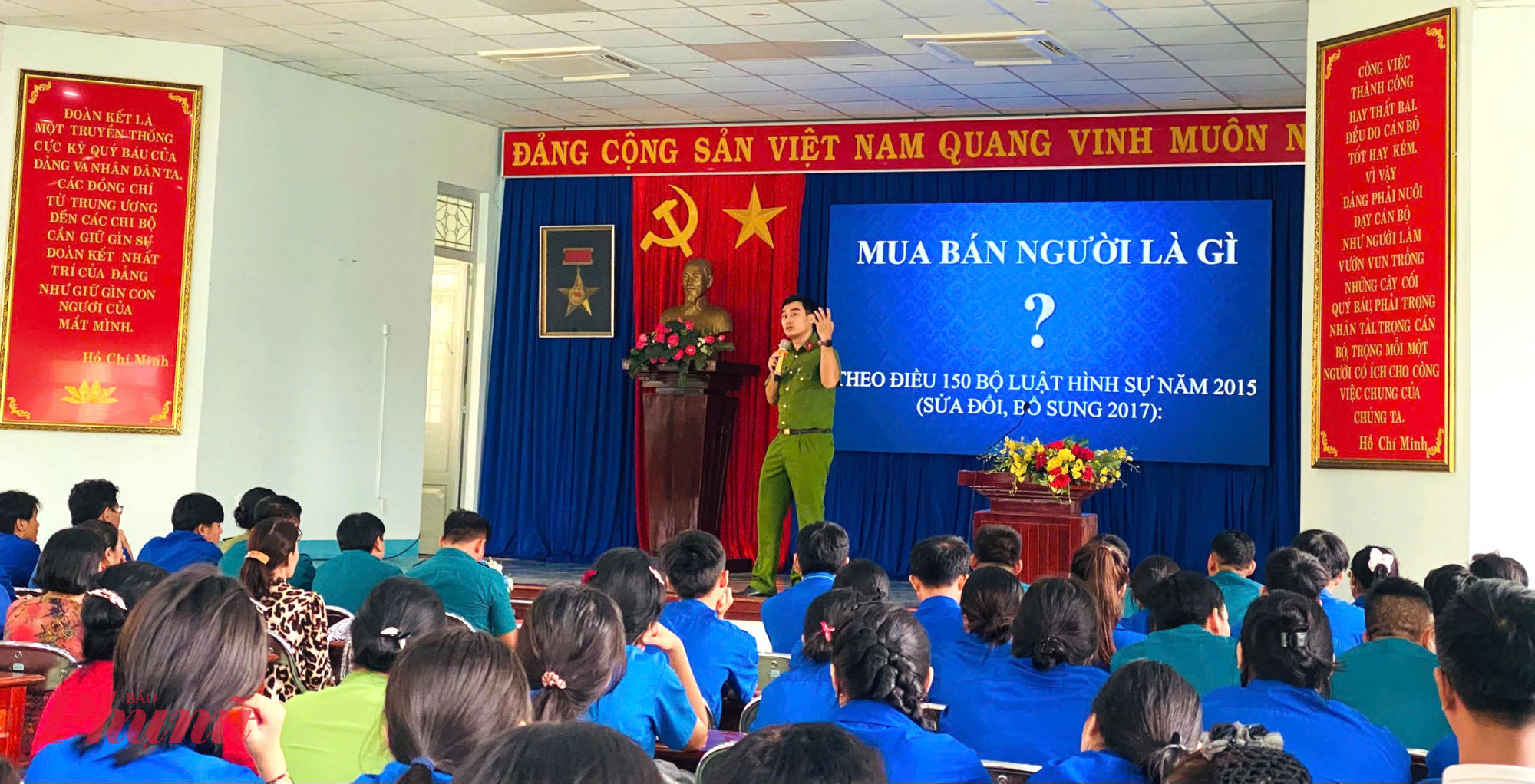 Hội LHPN xã phối hợp tổ chức chương trình tuyên truyền Ngày toàn dân phòng, chống mua bán người - 30/7 trên địa bàn xã Dầu tiếng.