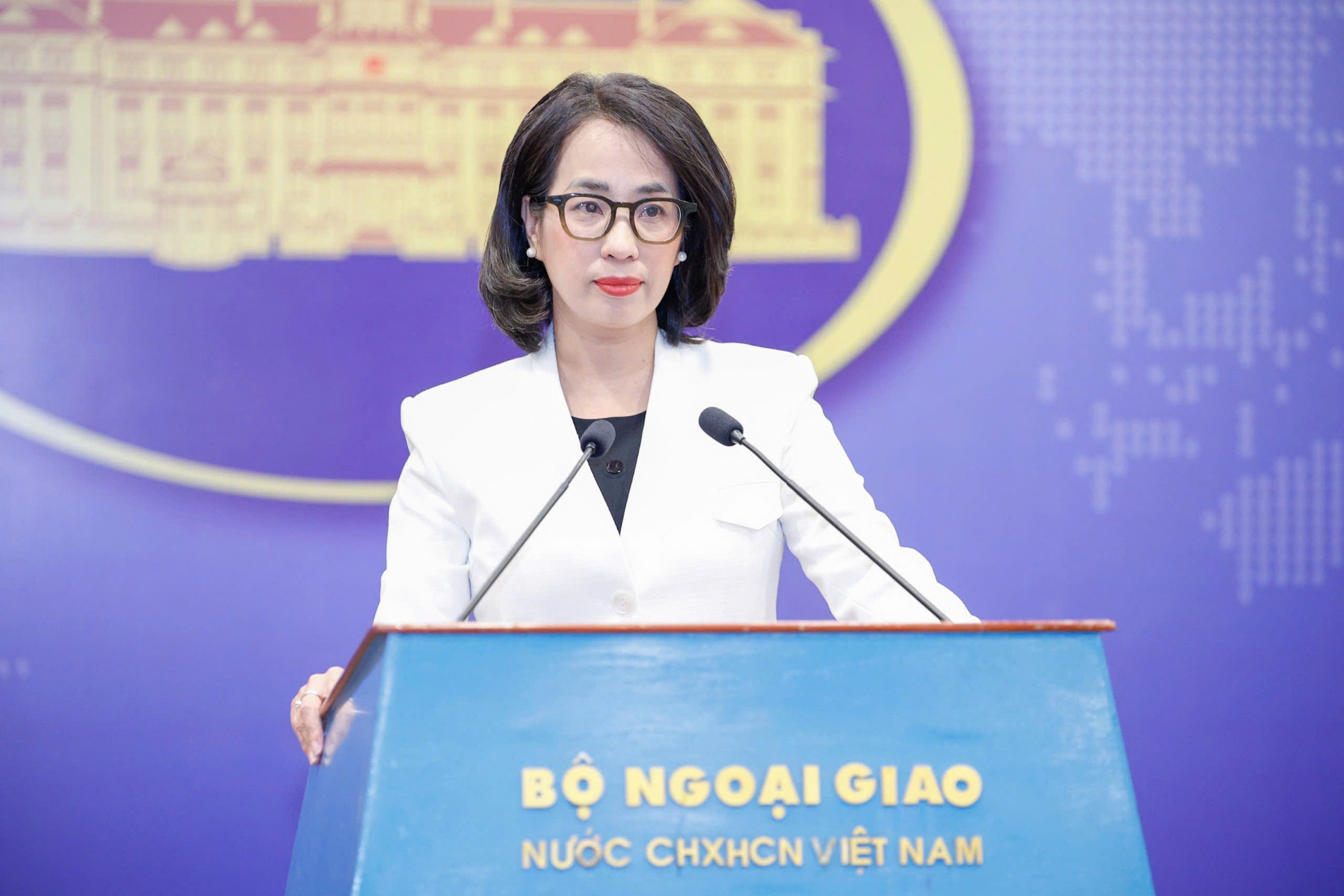 Người phát ngôn Bộ Ngoại giao Phạm Thu Hằng