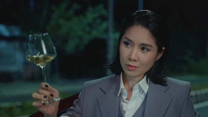 Lê Phương lột xác với vai diễn người đồng giới Kimmi Chu 