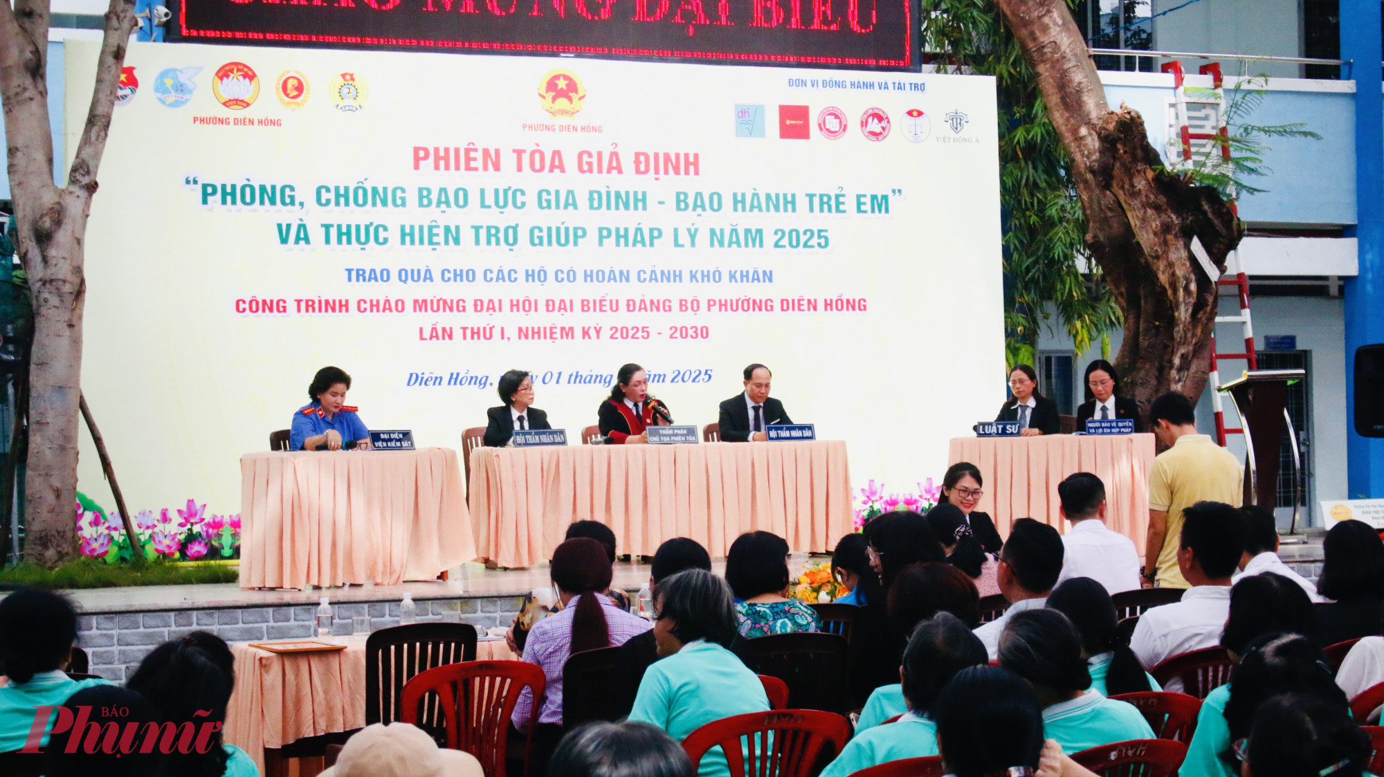  Phiên tòa giả định tại phường Diên Hồng
