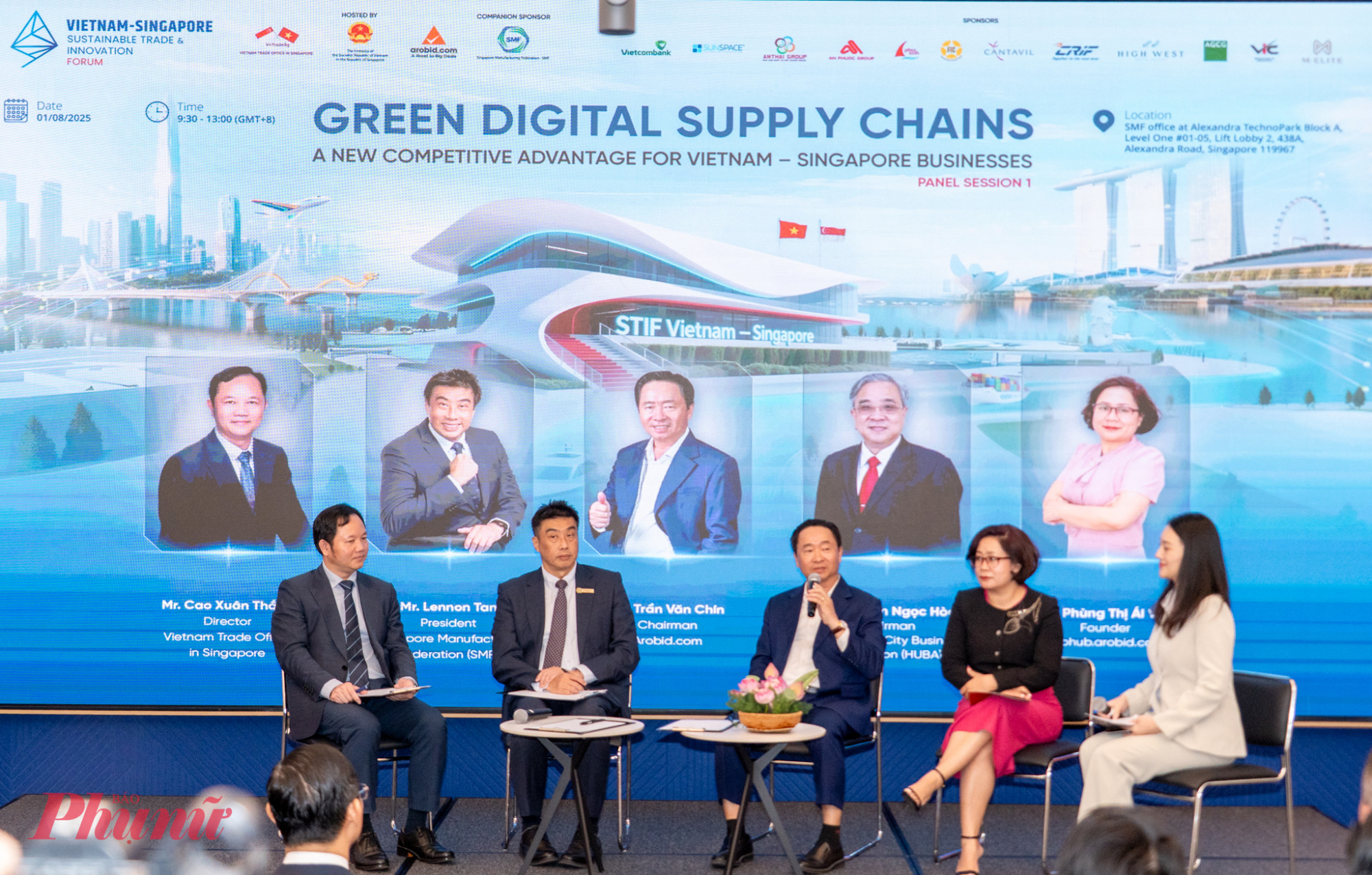 Đại diện các doanh nghiệp Việt Nam - Singapore chia sẻ cơ hội kết nối giao thương sau khi sàn thương mại điện tử song phương giữa hai nước được công bố
