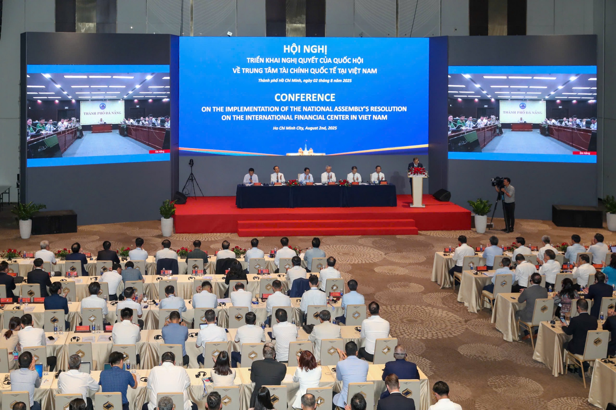 Toàn cảnh hội nghị hội nghị triển khai Nghị quyết về Trung tâm tài chính quốc tế tại TPHCM - Ảnh: Hoàng Triều