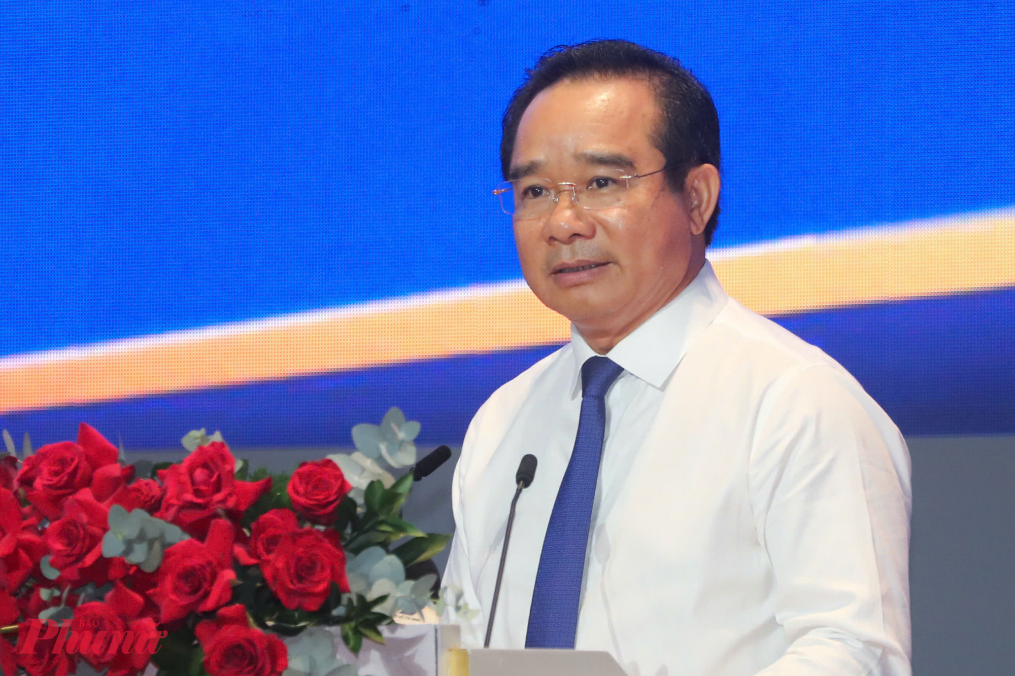 Ông Nguyễn Văn Đươc phát biểu tại hội nghị - Ảnh: Hoàng Triều