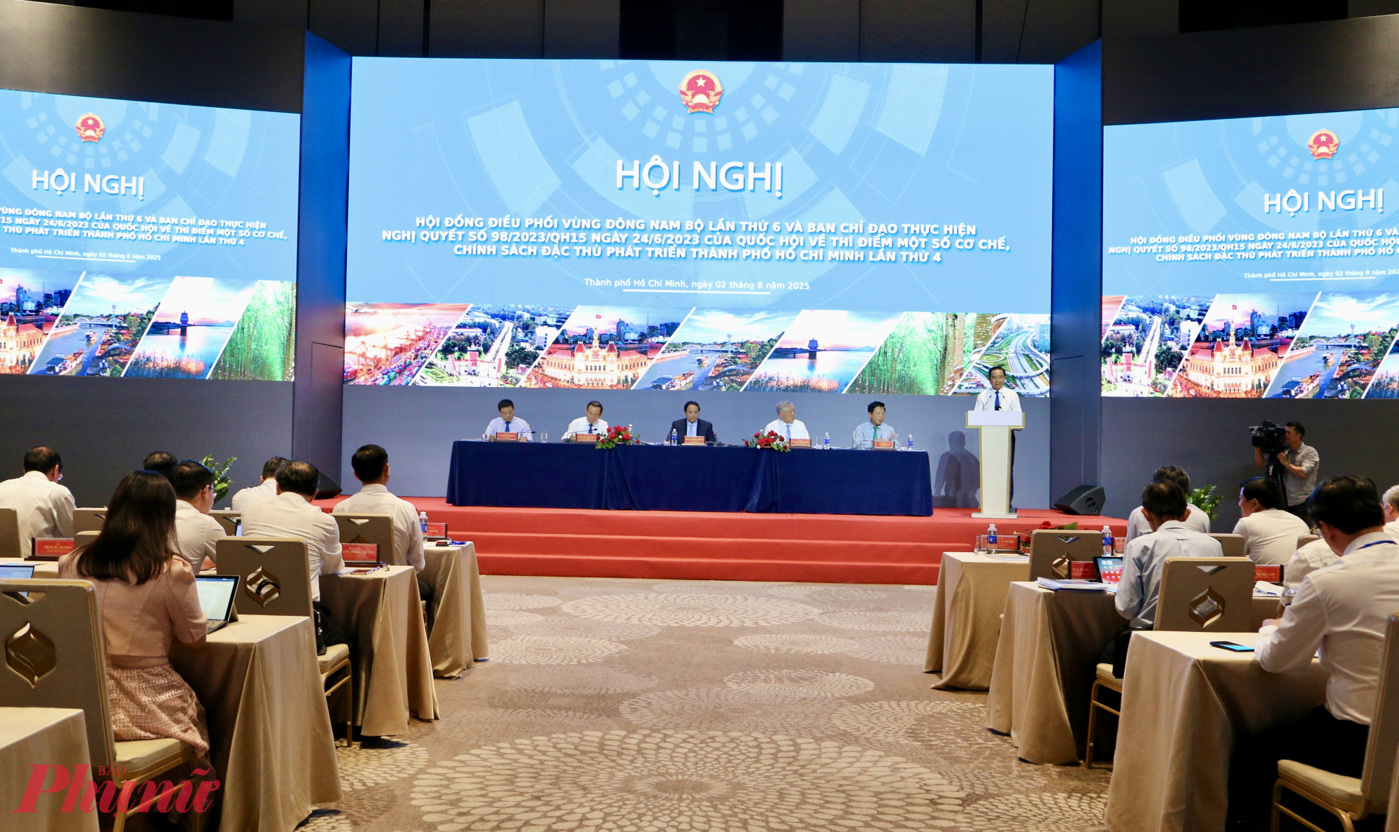 Thực hiện Nghị quyết 98, TPHCM đã đạt nhiều kết quả tích cực nhưng vẫn còn một số khó khăn cần tháo gỡ về thể chế, quy hoạch và đầu tư - Ảnh: Thanh Tâm