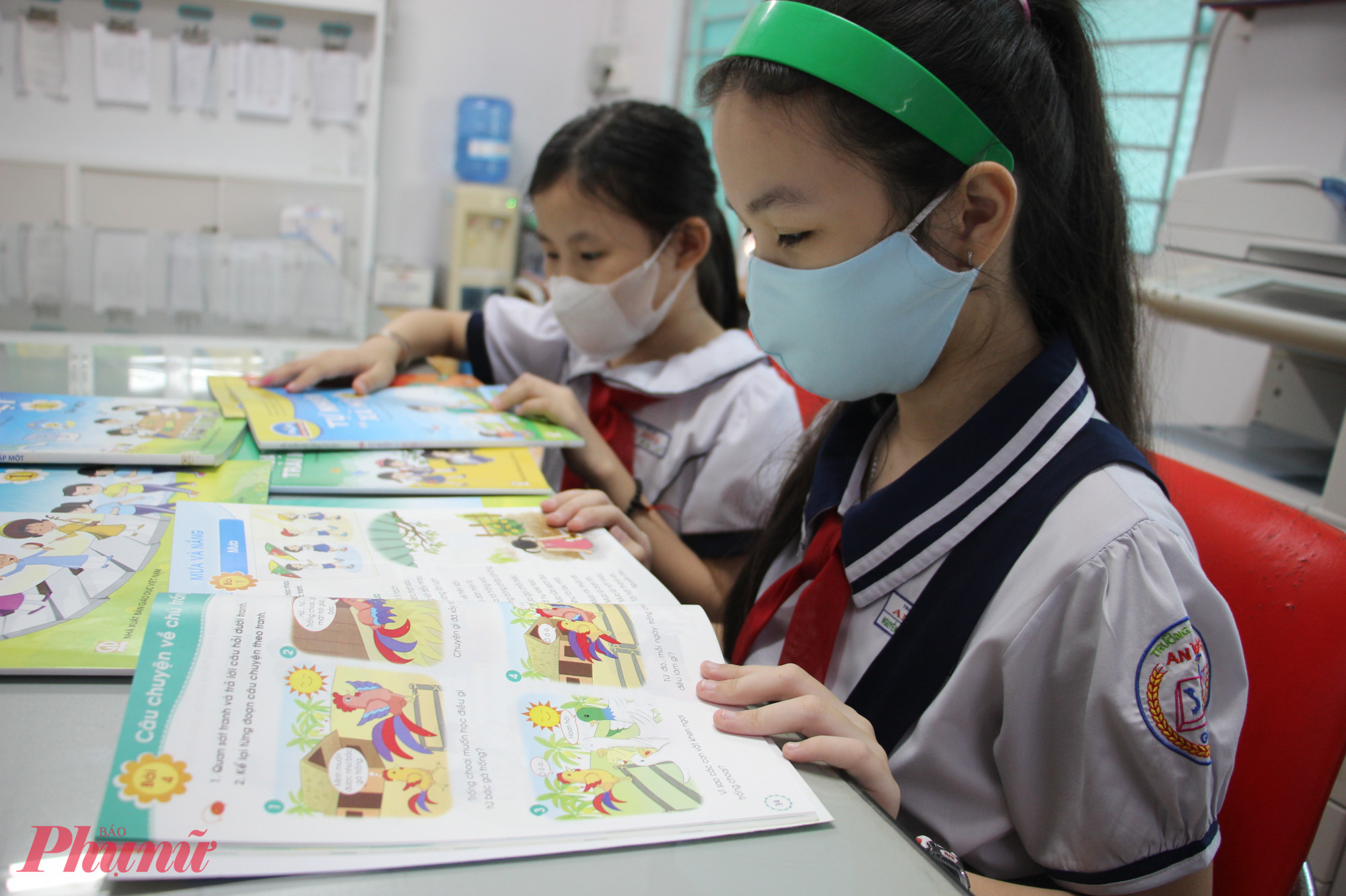 Việc thay đổi địa giới hành chính và thực hiện chính quyền 2 cấp ảnh hưởng trực tiếp đến chương trình của 4 môn học - Ảnh: Nguyễn Loan