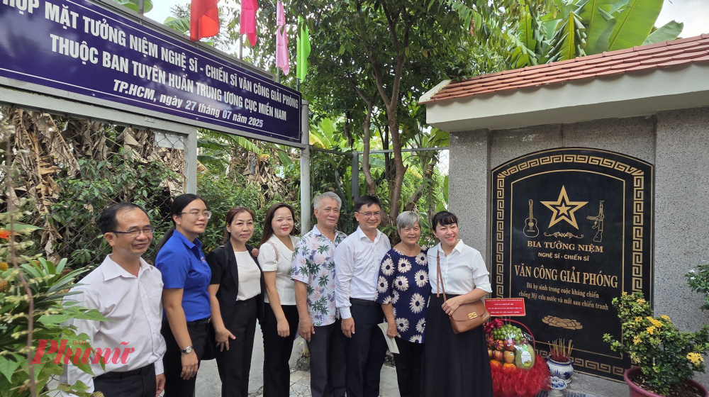 Đoàn công tác của TPHCM