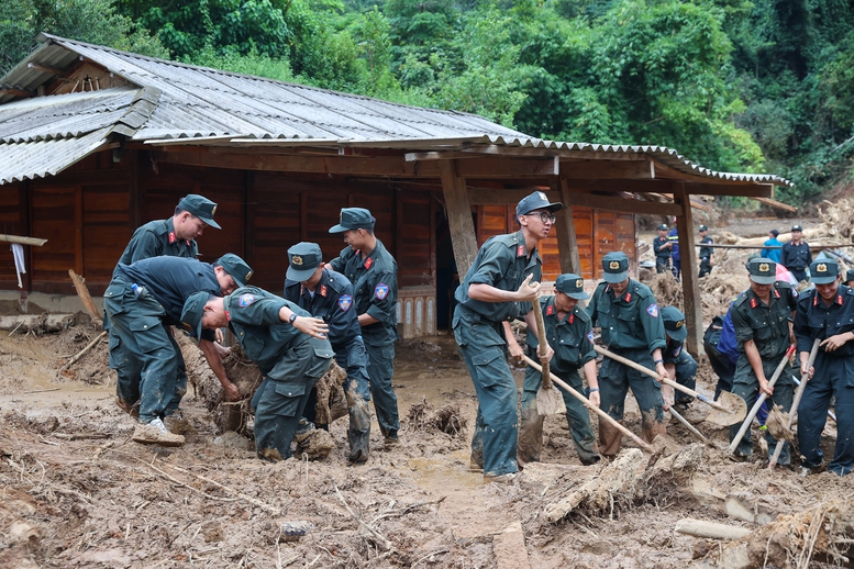 Lực lượng chức năng