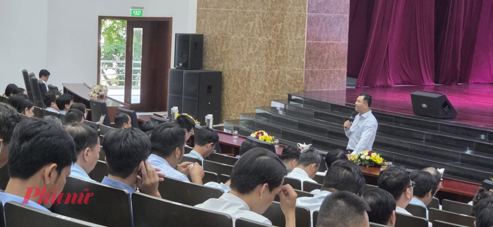Cán bộ, chuyên viên Sở Văn hóa - Thể thao TPHCM 