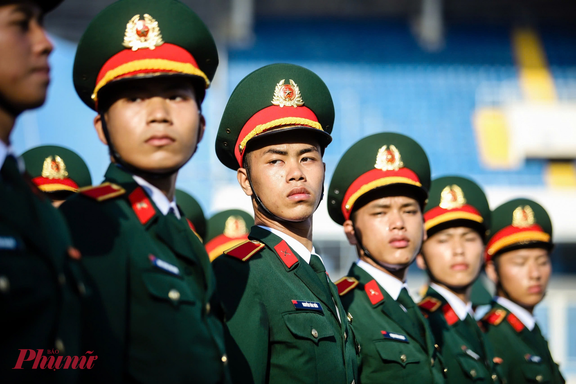 Màn trình diễn của 68 quân nhân là một trong những tiết mục được chờ đón nhất tại chương trình âm nhạc “Tổ quốc trong tim” do Báo Nhân dân tổ chức.