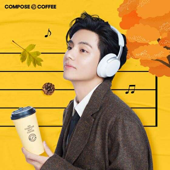 Vì sao các thương hiệu chi hàng triệu USD cho đại sứ K-pop? Hình ảnh quảng cáo của Compose Coffee có sự góp mặt của V (BTS).Ảnh: Compose Coffee