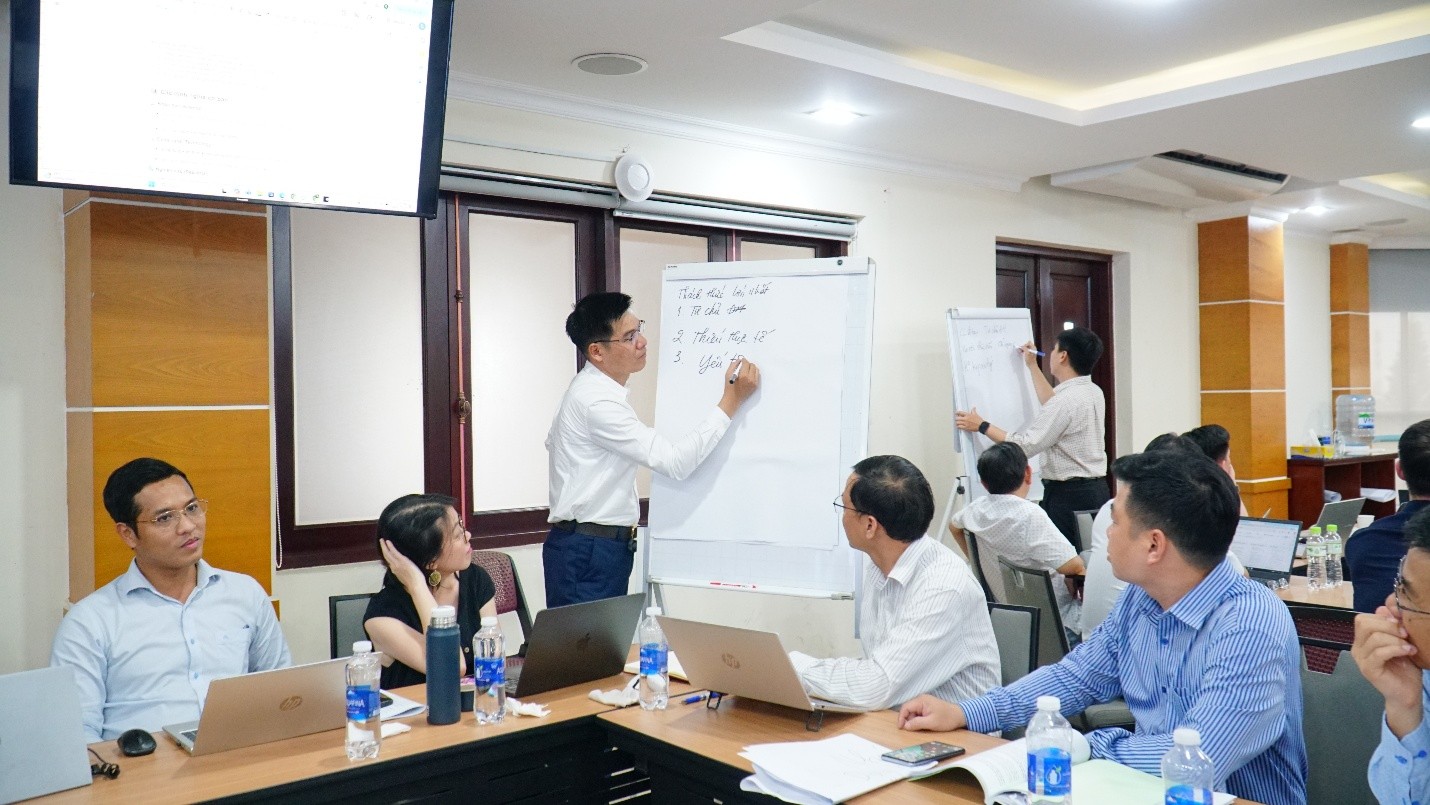 Đại học Quốc gia TPHCM đang triển khai nhiều chương trình thu hút nhân tài trong và ngoài nước - Ảnh: VNUHCM