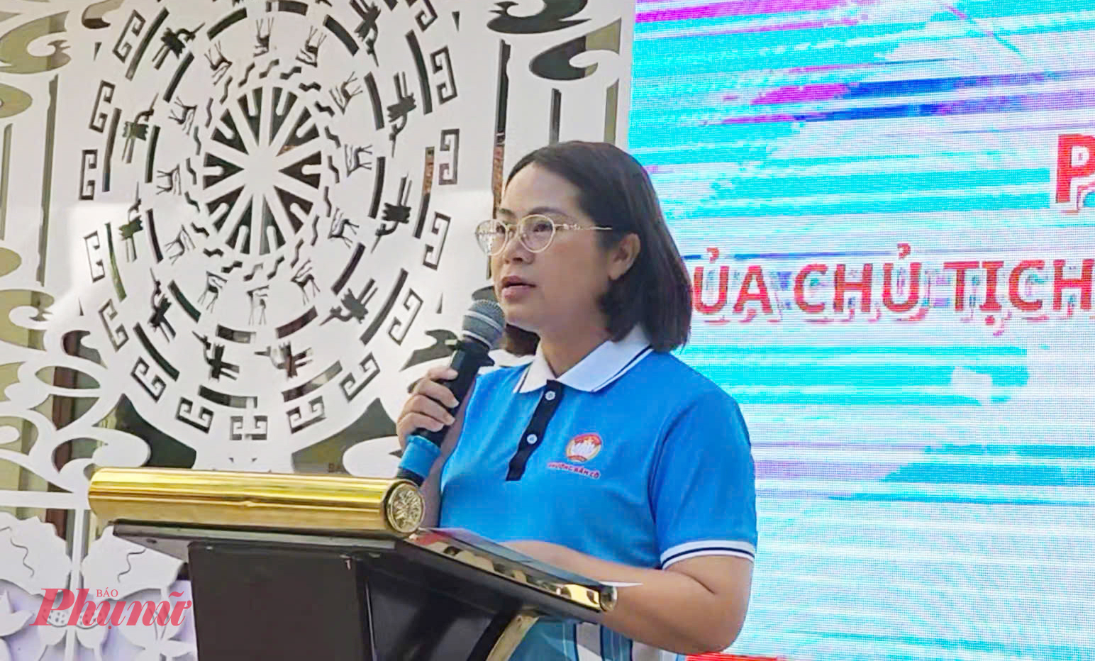 Bà Đoàn Thị Cẩm Tú - Chủ tịch Ủy ban MTTQ Việt Nam phường - phát động đợt thi đua cao điểm. Theo đó, bà kêu gọi toàn thể cán bộ, đảng viên, đoàn viên, hội viên và các tầng lớp Nhân dân trên địa bàn phường, cùng nhau phát động đợt thi đua cao điểm, lập thành tích chào mừng Đại hộikêu gọi các  gắn với Cuộc vận động “Toàn dân đoàn kết xây dựng nông thôn mới, đô thị văn minh”, Phong trào xây dựng khu dân cư “Đoàn kết - Nghĩa tình - Tự quản”, Phong trào “Toàn dân bảo vệ an ninh Tổ quốc”; Phong trào “Thành phố muôn sắc hoa”… 