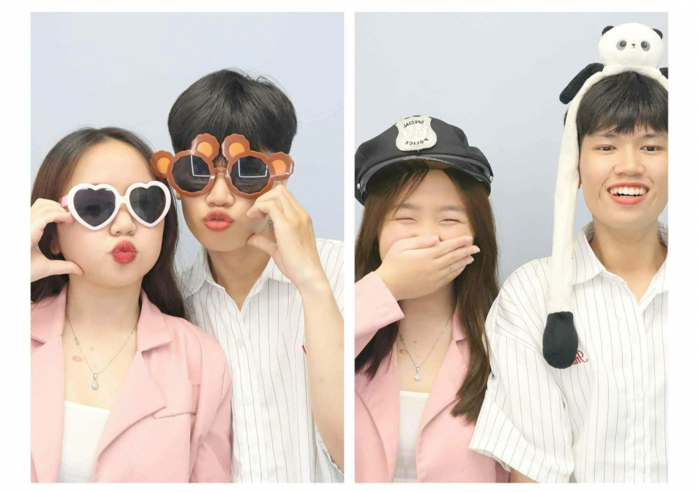 Cặp đôi Uyên và Khang trải nghiệm chụp hình tại photobooth - Ảnh do nhân vật cung cấp