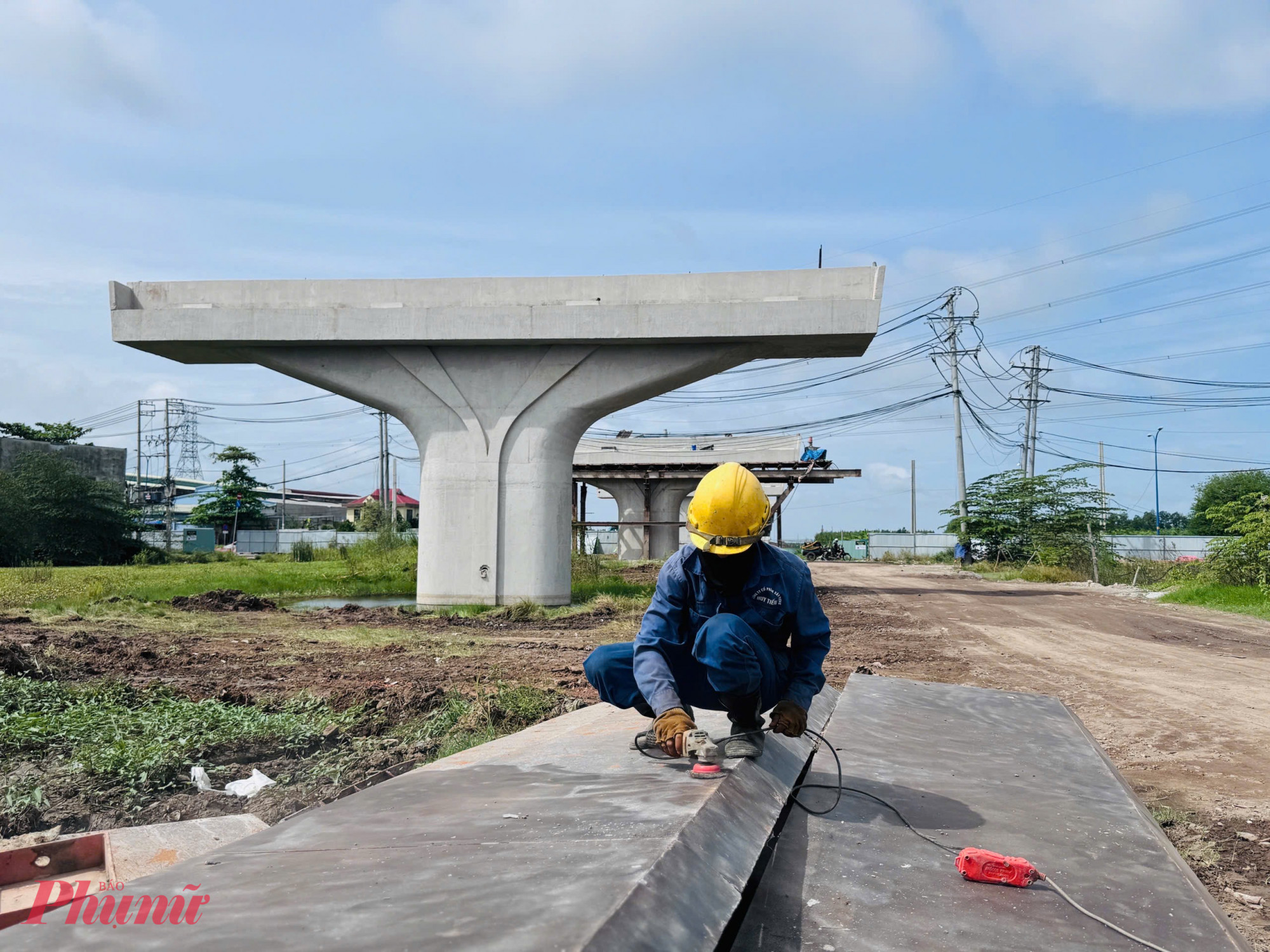 Dự án xây dựng hạ tầng và cải tạo môi trường kênh Tham Lương - Bến Cát - rạch Nước Lên đạt tiến độ hơn 50% - Ảnh: Thanh Tâm