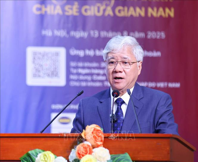 Chủ tịch Uỷ ban Trung ương Mặt trận Tổ quốc Việt Nam Đỗ Văn Chiến phát biểu. Ảnh: Thanh Tùng/TTXVN