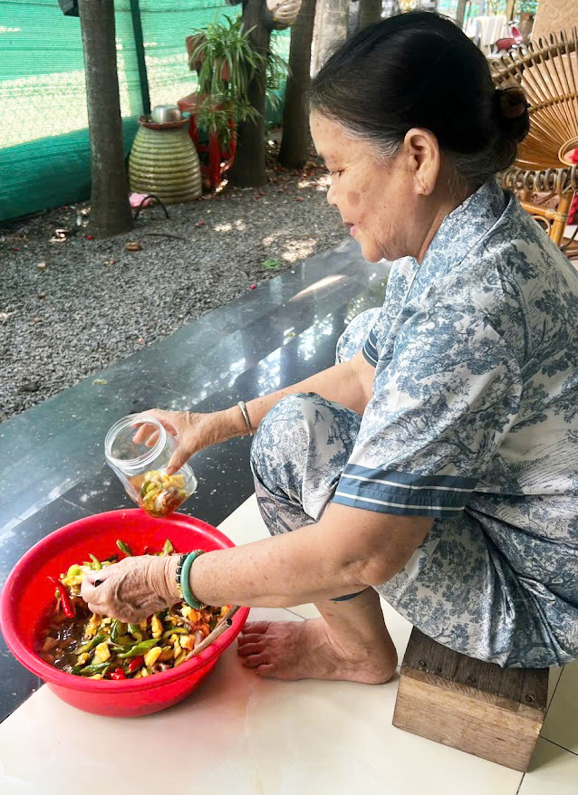 Má làm nắm nêm