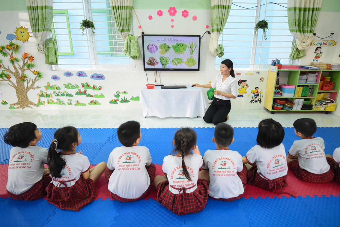 Tiết học về dinh dưỡng tại một trường mầm non ở TP Đà Nẵng - ẢNH: T.H.