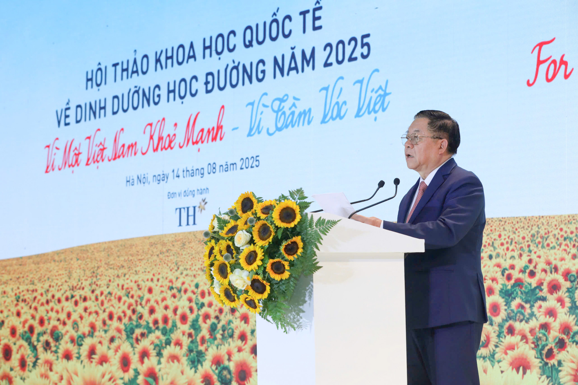 Trưởng Ban Tuyên giáo và Dân vận Trung ương Nguyễn Trọng Nghĩa - ảnh: Linh Nga