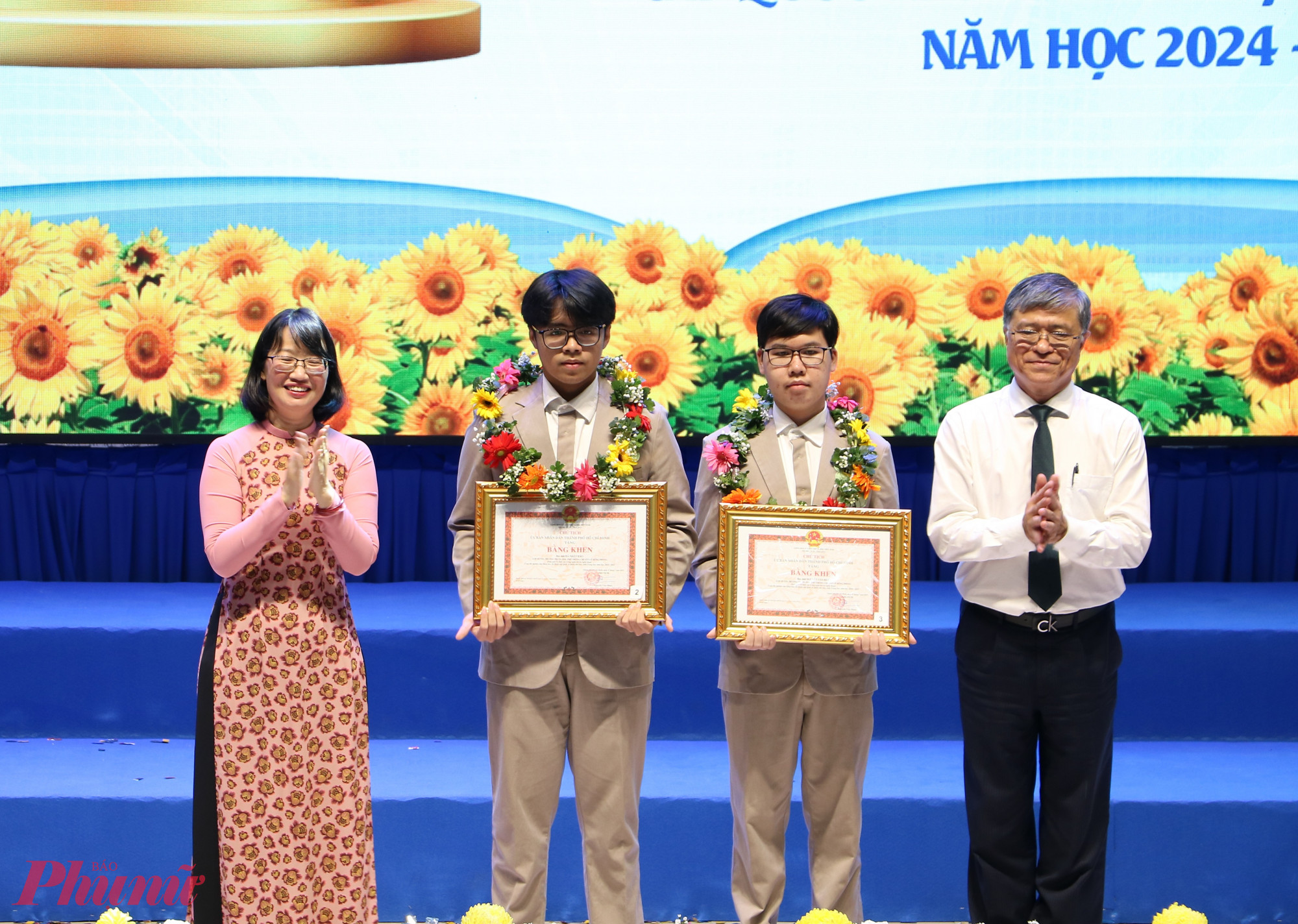 học sinh Trường THPT chuyên Lê Hồng Phong đạt giải Nhất cấp quốc gia và giải Tư tại hội thi Khoa học Kỹ thuật quốc tế ISEF năm 2025. 