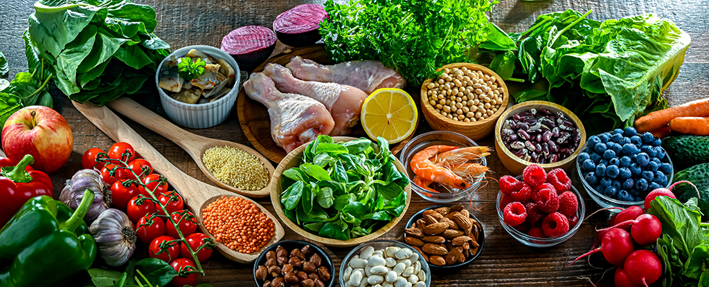 Chế độ ăn Địa Trung Hải từ lâu đã được biết đến với nhiều lợi ích cho sức khỏe, bao gồm việc giảm nguy cơ mắc bệnh tim mạch, suy giảm nhận thức và kéo dài tuổi thọ - Ảnh: Monticello/iStock/Getty Images Plus