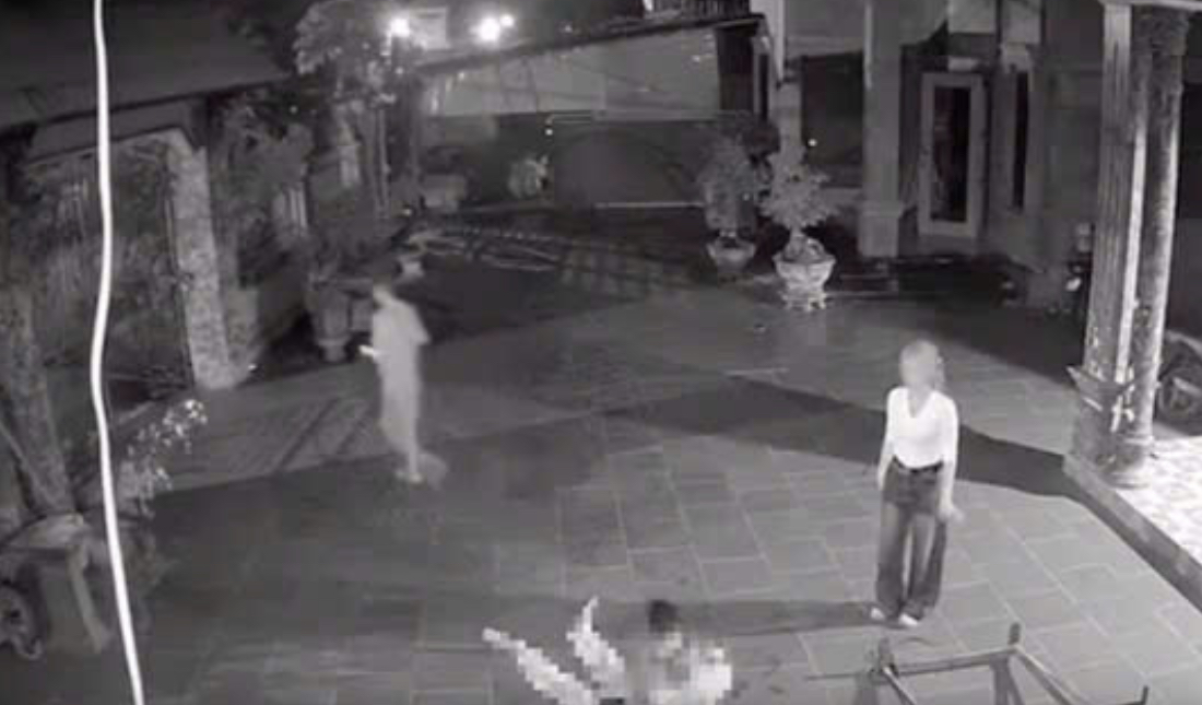 Hiện trường vụ việc được camera ghi lại.