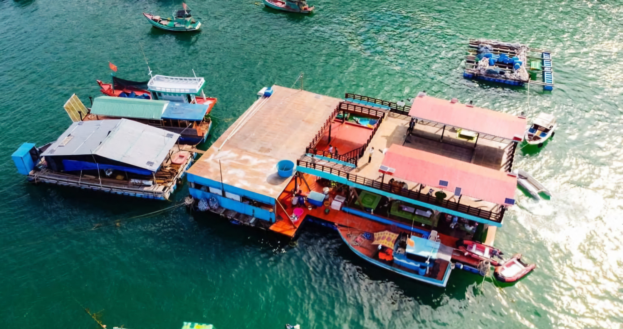 Đến 2030, đặc khu Kiên Hải phát triển mạnh về du lịch, sinh thái và nuôi biển - Ảnh Văn Sĩ