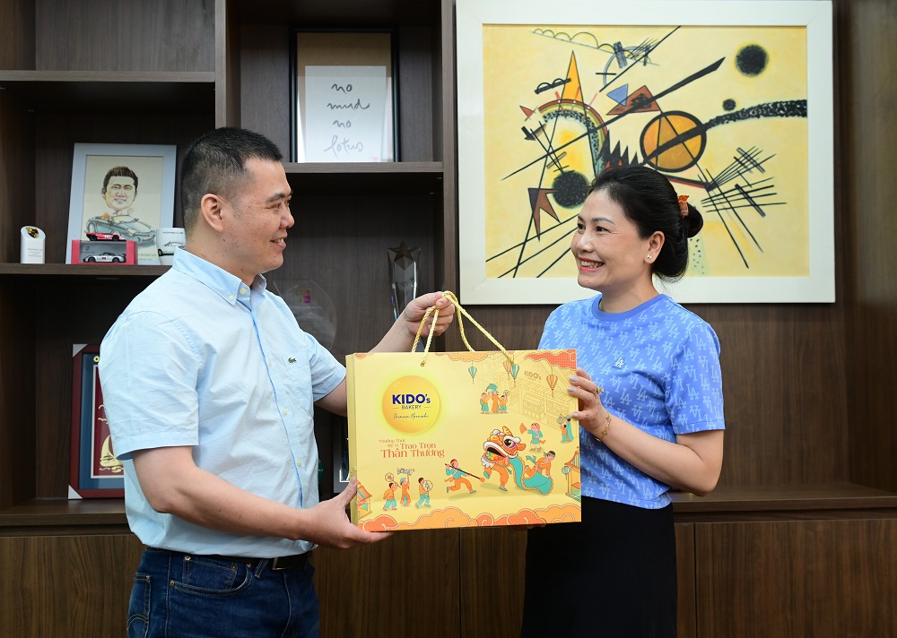 Ngoài những hương vị độc nhất, KIDO’s Bakery còn chăm chút tỉ mỉ với bao bì sang trọng, tinh tế nhưng vẫn phảng phất những chi tiết về trung thu truyền thống - Ảnh: KIDO