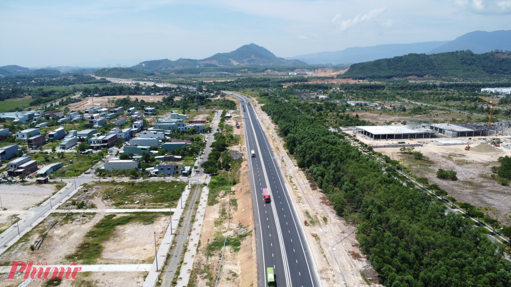 Huế, Đà Nẵng, Đắk Lắk, Cà Mau, An Giang khởi công đồng loạt nhiều dự án cơ sở hạ tầng Hình hài tuyến cao tốc Hoà Liên-Tuý Loan