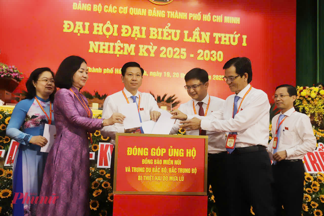 Ban Tổ chức Đại hội tổ chức phát động đóng góp ủng hộ đồng bào bị thiệt hại tại các địa phương trên tinh thần tự nguyện của các đại biểu tham dự Đại hội.