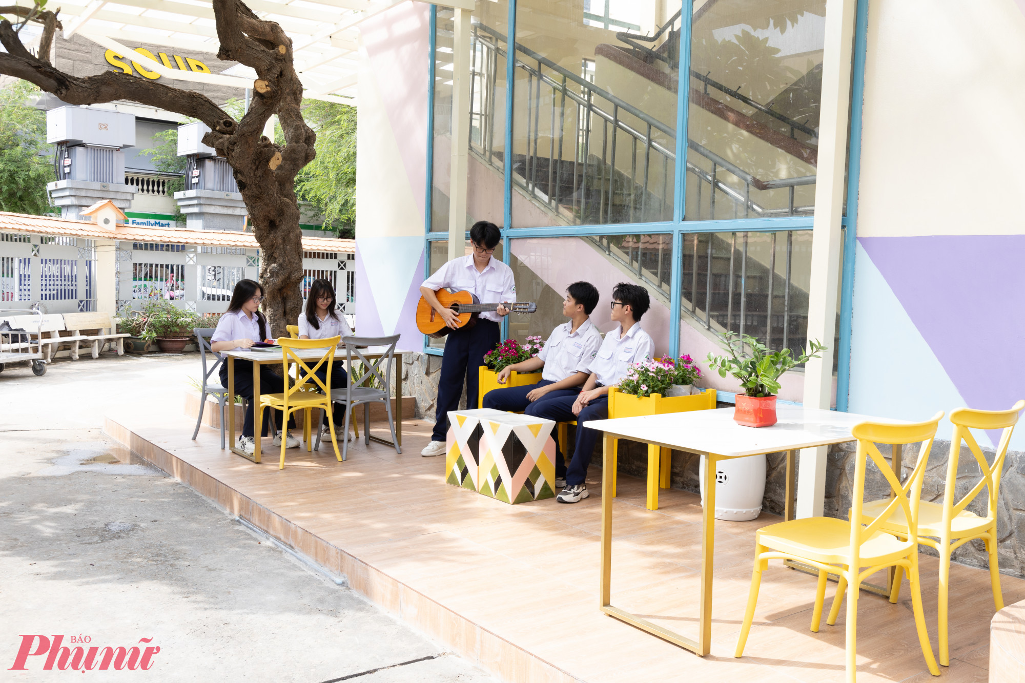 Không gian tự học mới vừa khánh thành tại Trường THPT Lương Thế Vinh - Ảnh: T.T.