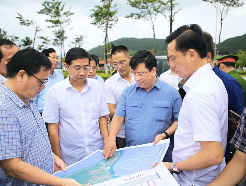 Phú Quốc tăng tốc hoàn thiện những công trình biểu tượng cho APEC 2027 Lãnh đạo tỉnh An Giang khảo sát dự án mở rộng sân bay quốc tế Phú Quốc