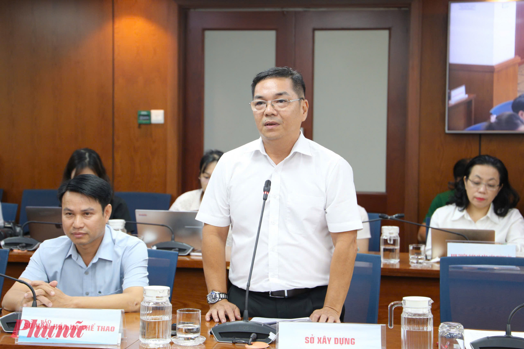 Ông Lê Hải Phong - Phó trưởng phòng Quản lý vận tải (Sở Xây dựng TPHCM) - phát biểu tại buổi họp báo - Ảnh: Thanh Tâm