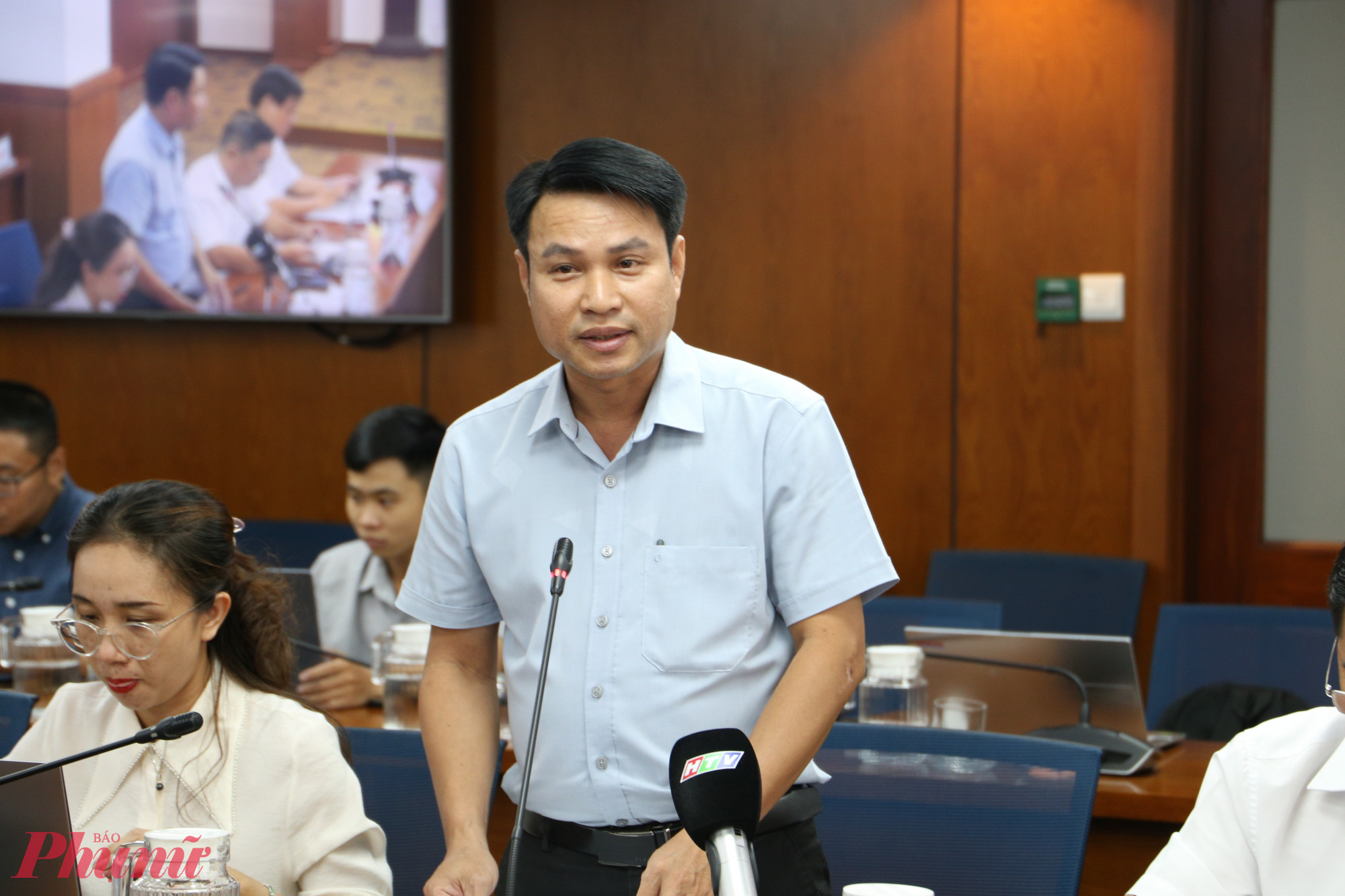 Ông Võ Hồ Hoàng Vũ - Chánh Văn phòng Sở Văn hóa và Thể thao TPHCM - thông tin trong buổi họp báo - Ảnh: Thanh Tâm