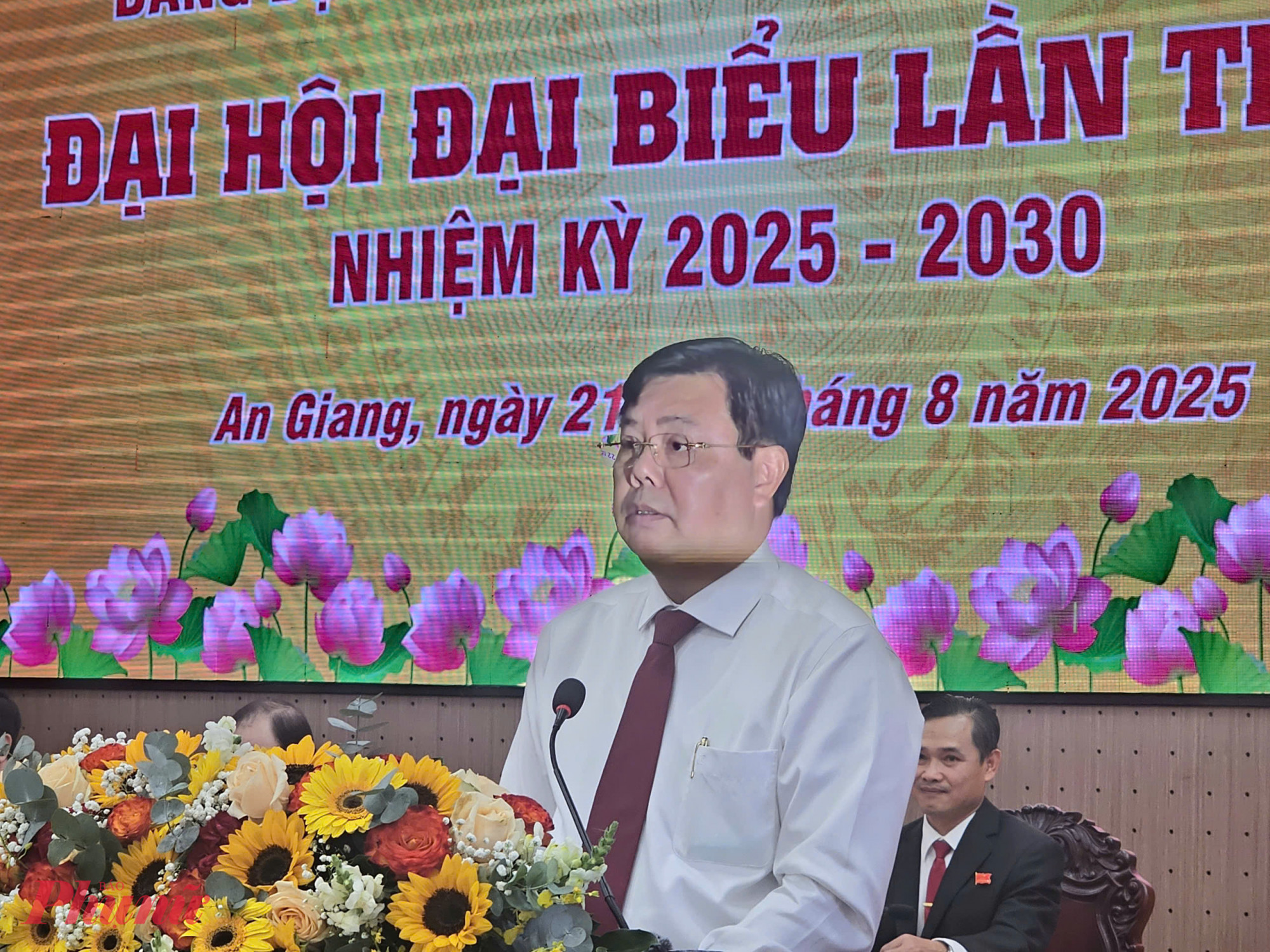 Ông Nguyễn Tiến Hải - Bí thư Tỉnh ủy An Giang phát biểu chỉ đạo đại hội - Ảnh Phú Hữu