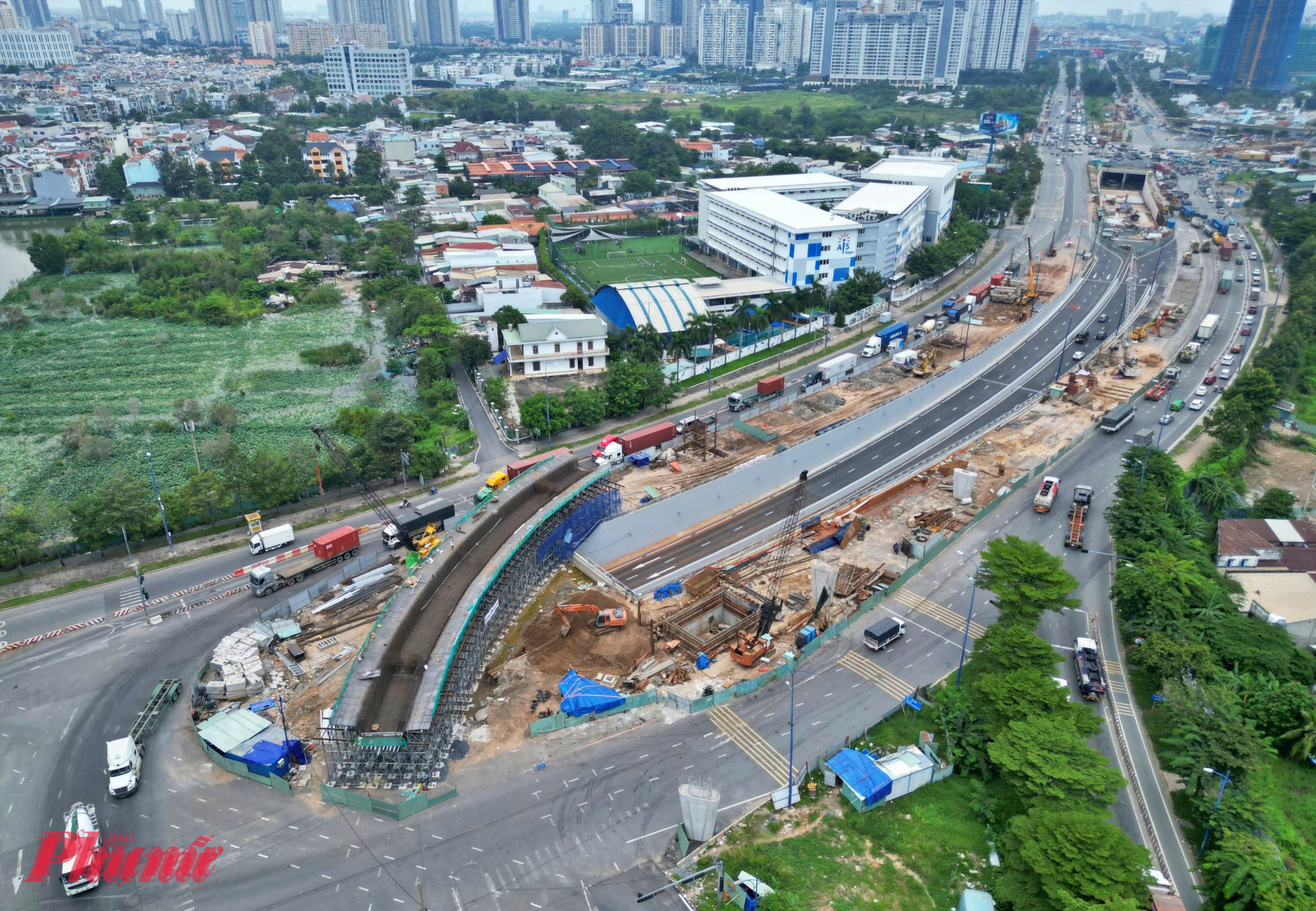 UBND TP.HCM yêu cầu nút giao An Phú phải hoàn thành cuối năm nay. Ảnh: Nguyễn Văn