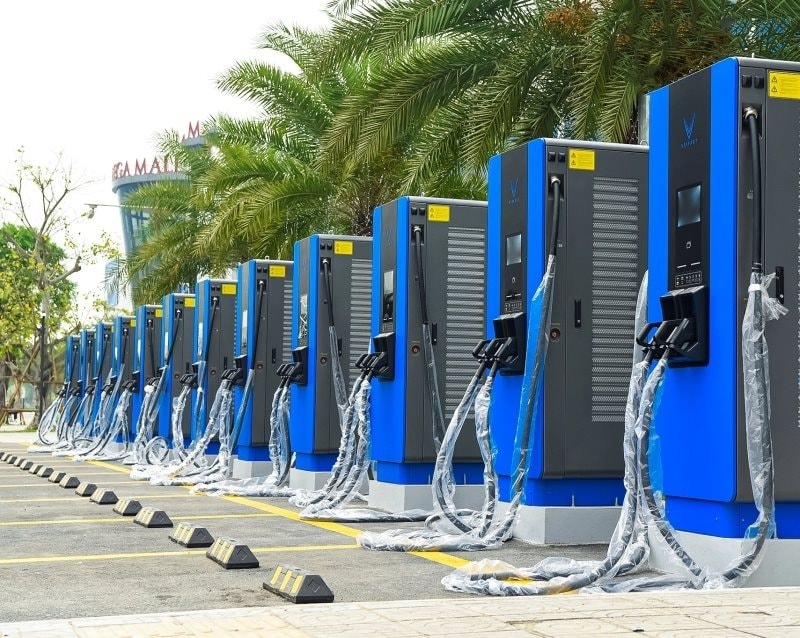 Cần căn cứ vào nhiều yếu tố khi chuyển đổi sang xe điện vì không phải 
