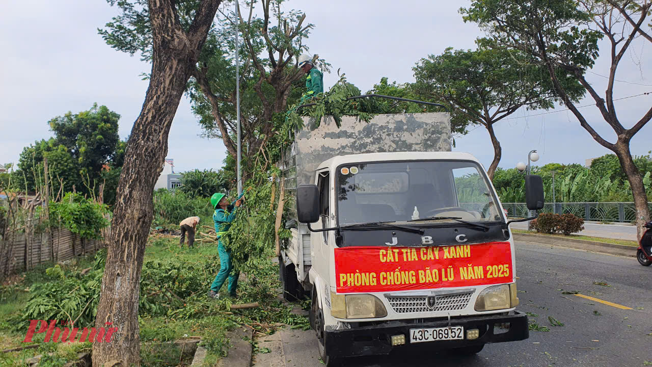 Vào trưa nay, Chủ tịch UBND TP Đà Nẵng cũng đã ban hành công điện triển khai các biện pháp ứng phó bão Kajiki.