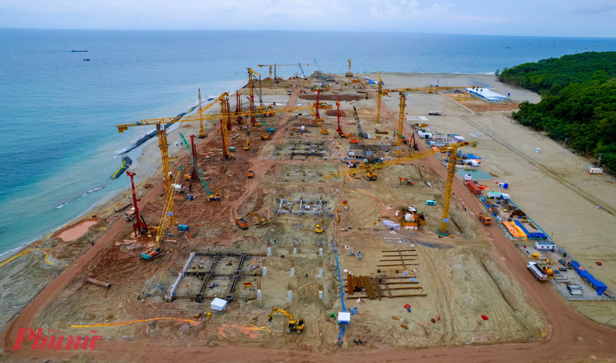 Các dự án phục vụ APEC 2027 sẽ hoàn thành trước tháng 6/2027 - Ảnh Phú Hữu