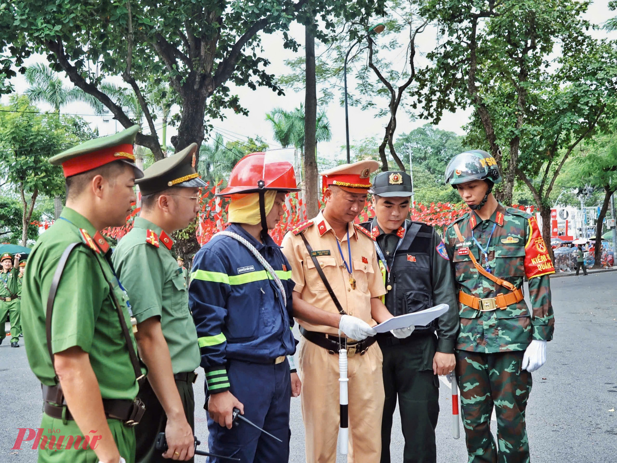 An ninh được thắt chắt trước giờ G.