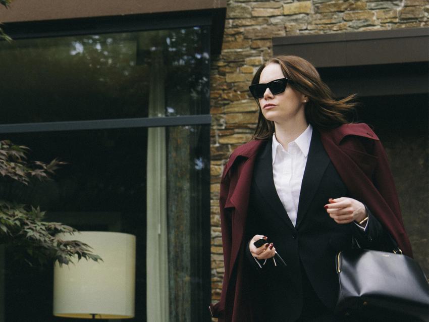 Lộ diện những bộ phim sẽ ra mắt tại Liên hoan phim Venice Emma Stone trong phim Bugonia.Ảnh: Focus Features