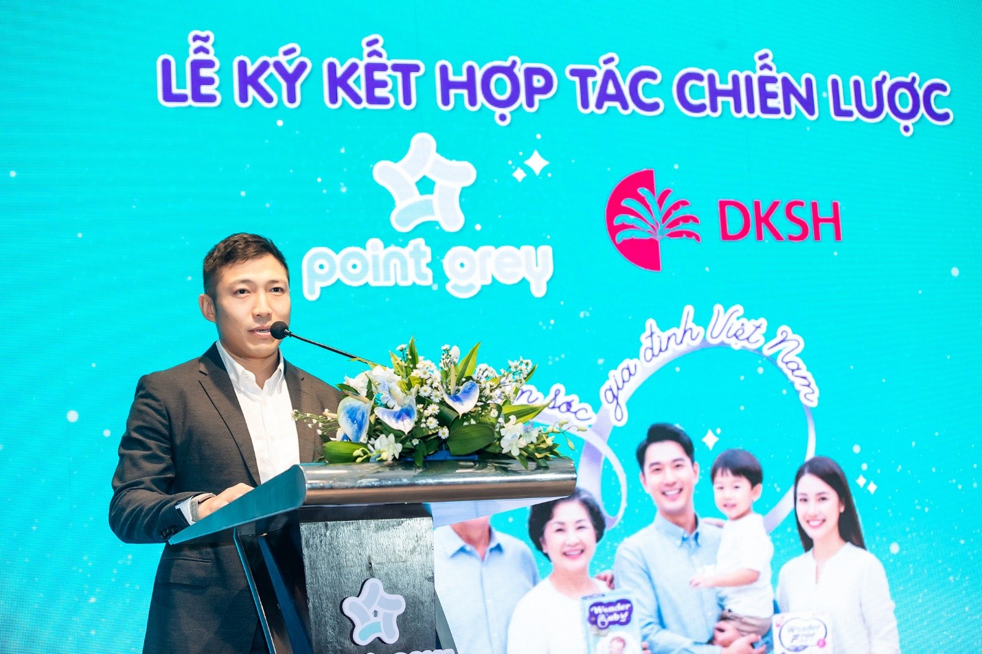 Point Grey - Khi chăm sóc trở thành ngôn ngữ chung của gia đình Việt Tại lễ ký kết, ông Richard Hon - Tổng giám đốc Point Grey Việt Nam - cho biết ông đánh giá cao thị trường Việt Nam - Ảnh: Point Grey