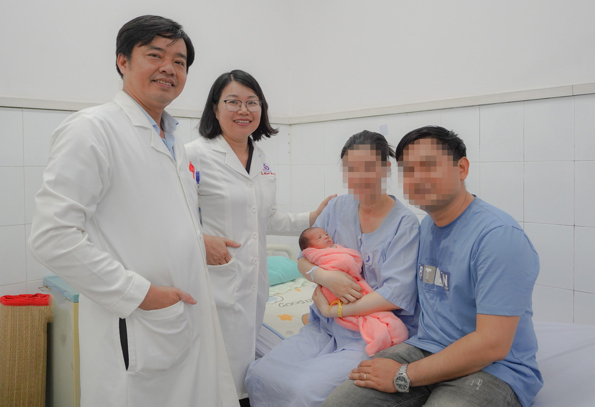 Ca phẫu thuật thành công mở ra cơ hội làm mẹ cho các sản phụ mắc bệnh hiếm (ảnh BVCC)