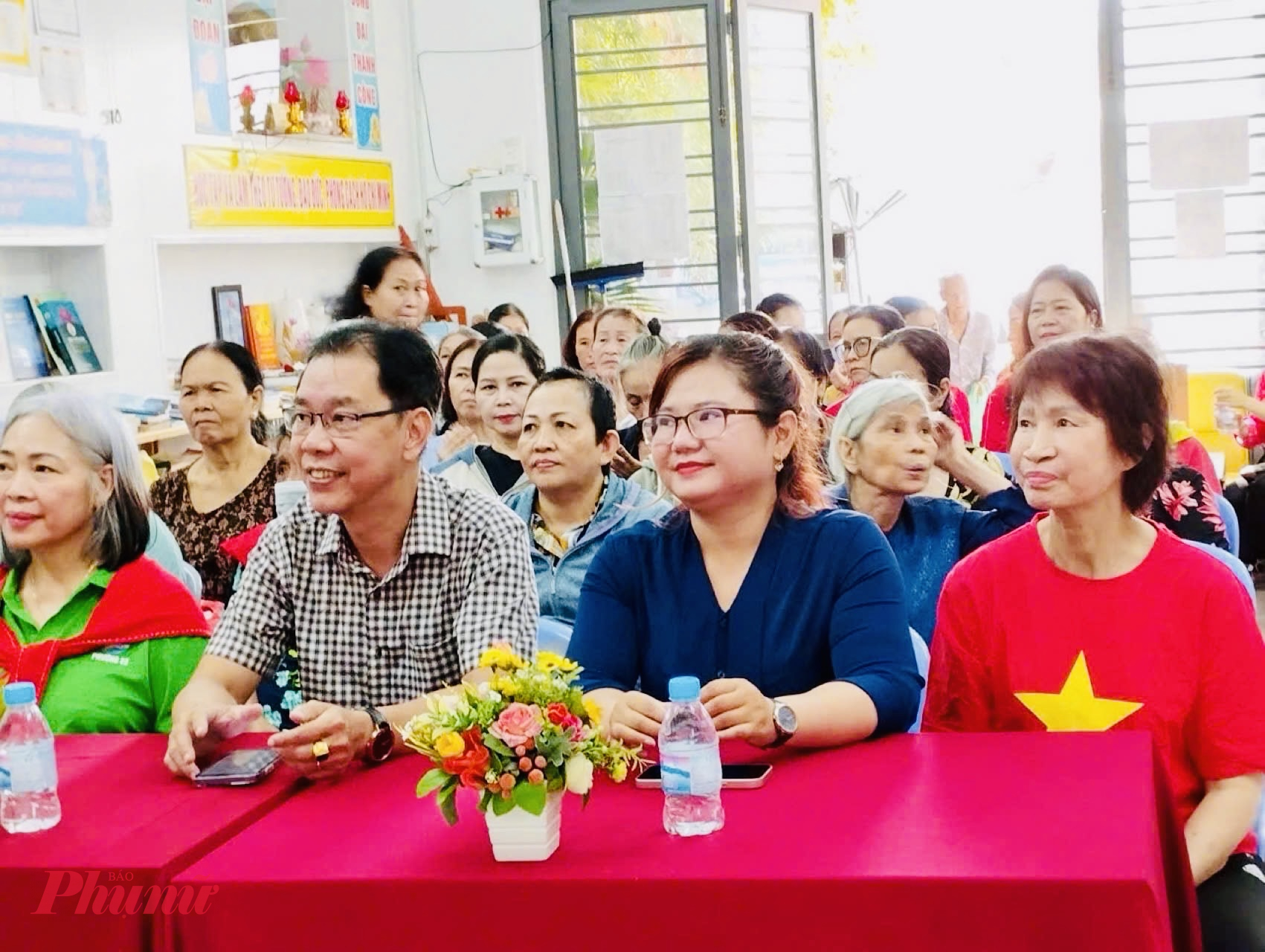 Chương trình có sự tham dự của ông Lâm Quốc Chính – Chủ tịch Uỷ ban MTTQ Việt Nam phường Thạnh Mỹ Tây, bà Huỳnh Thị Thanh Thảo – Chủ tịch Hội LHPN phường.