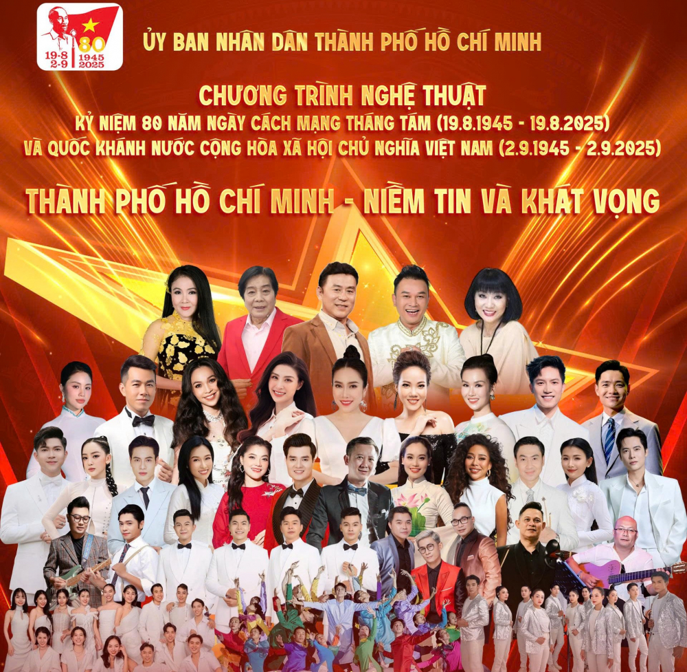 Dàn nghệ sĩ hùng hậu tham gia chương trình - Ảnh: Trung tâm Nghệ thuật TPHCM