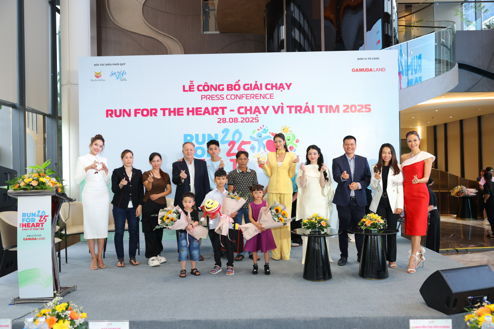 Ngày 28/8, tại Eaton Park (TP.HCM) giải chạy “Run For The Heart – Chạy Vì Trái Tim 2025”