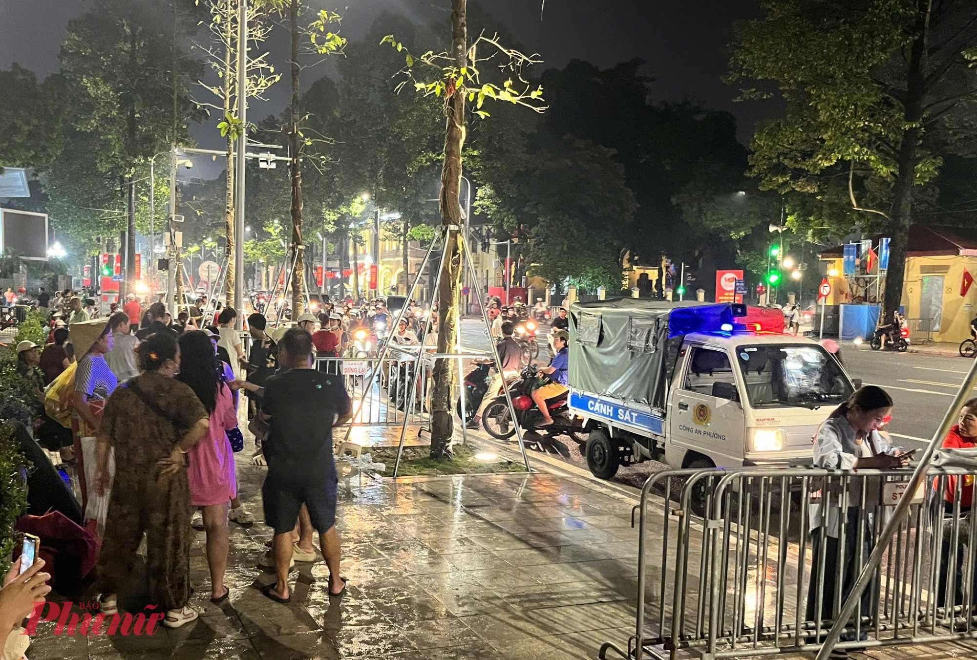 Lực lượng công an